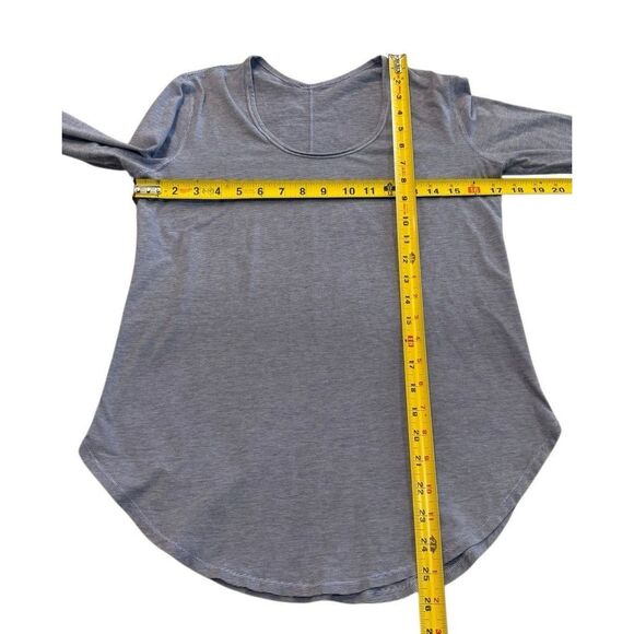 Lululemon Womens Yogini 5 Year Long Sleeve Tee Size Small - Picture 7 of 7